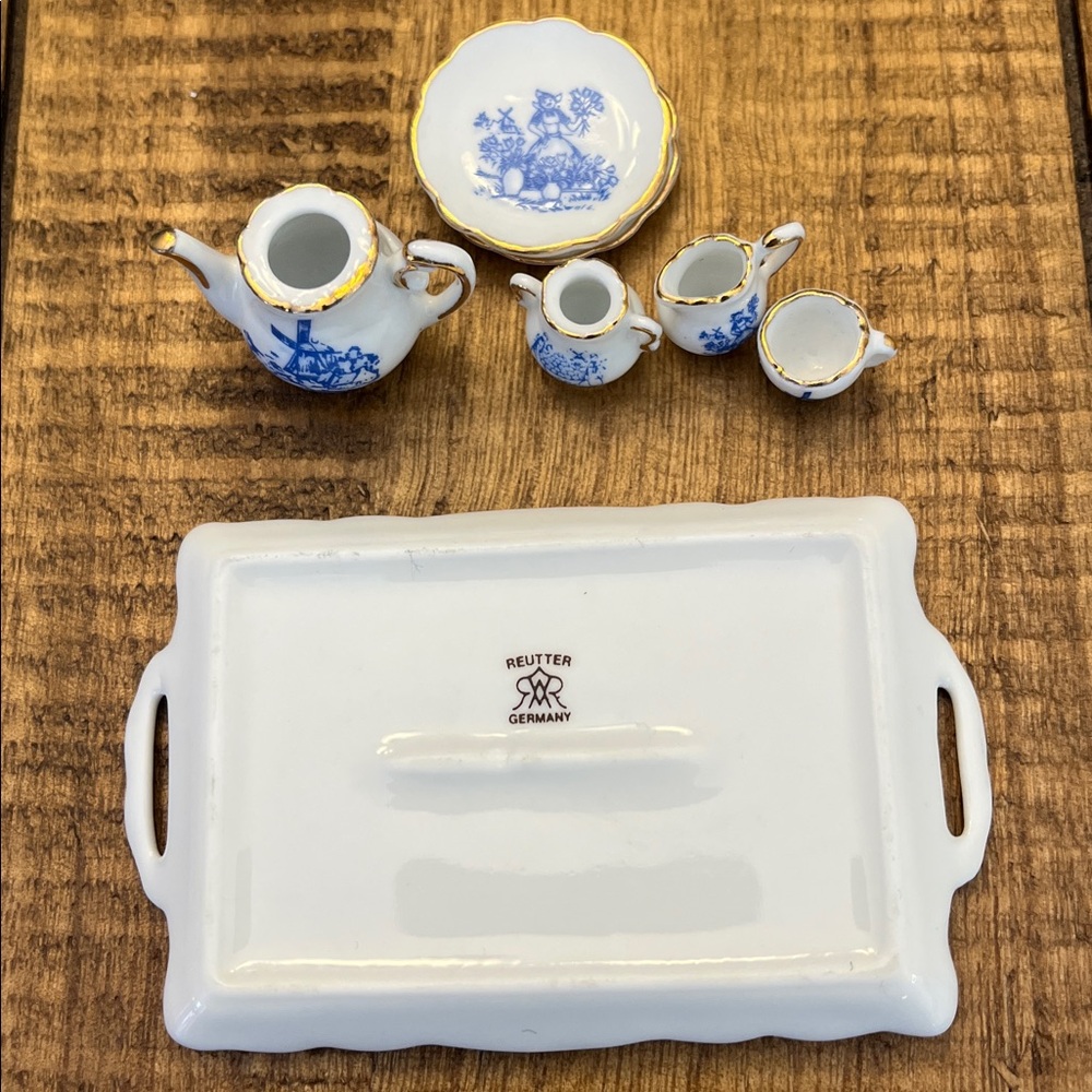 Reutter Porzellan Miniature Tea set Dutch Windmill - Picture 6 of 7